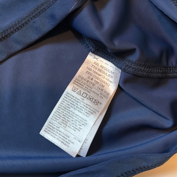 Gap Just Chillin’ long sleeve swim shirt - Picture 5 of 7